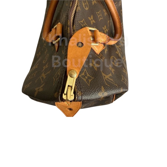 Authentic Louis Vuitton Monogram LV Speedy 30 in Excellent Condition - Picture 12 of 16